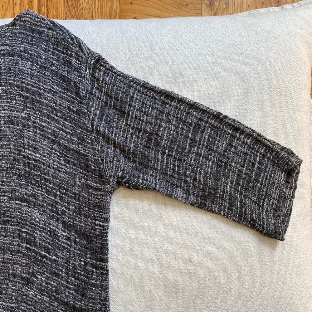 Eileen Fisher Three Quarter Sleeve Gauze Weave Boxy Top - Black/White - Small - Picture 7 of 9